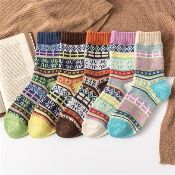5Pairs Free Size Fuzzy Socks Soft Wool Crew Warm Socks Winter Multicolor - Picture 3 of 8